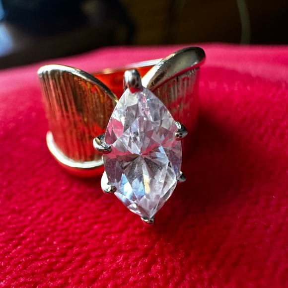 14k solid gold “6” - Picture 2 of 8